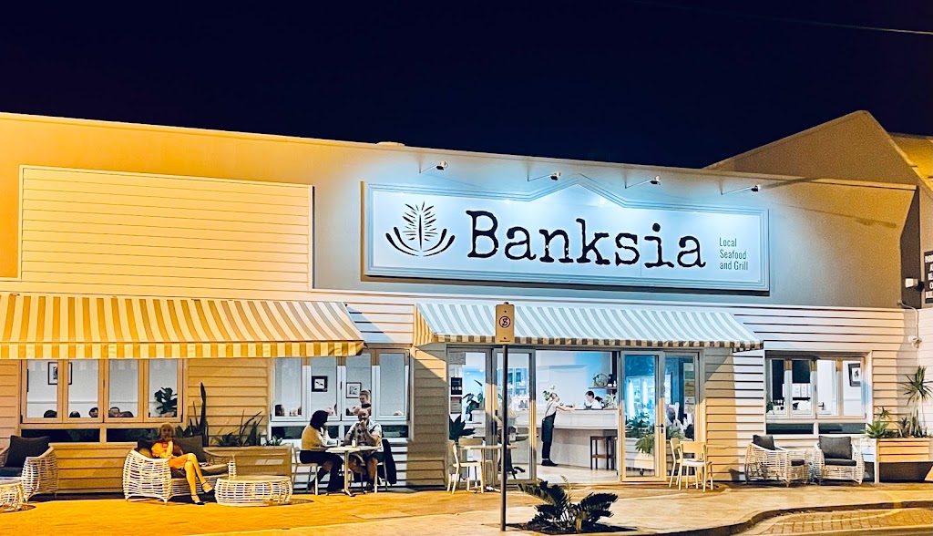 Banksia Seafood and Grill | restaurant | 381 Esplanade, Torquay QLD 4655, Australia | 0743254095 OR +61 7 4325 4095