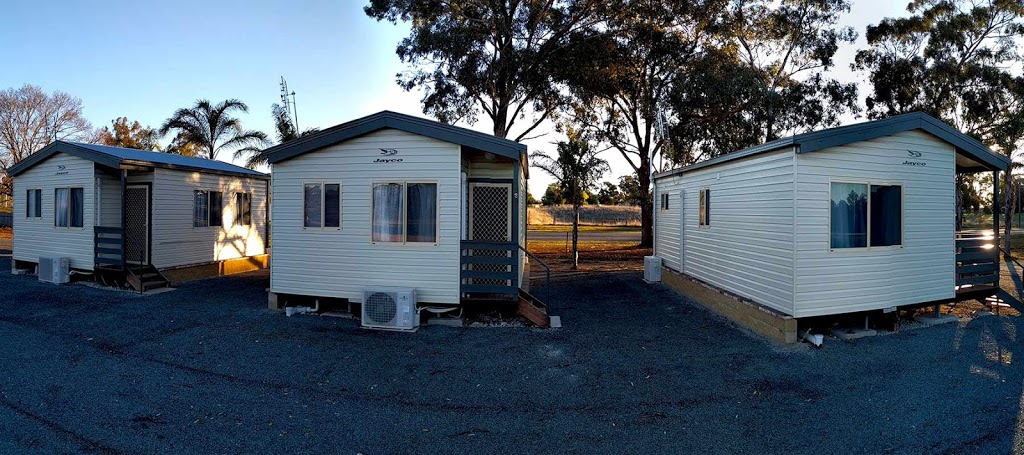 Starlings Nest Accommodation | 45 Airport St, Temora NSW 2666, Australia | Phone: 0400 082 439