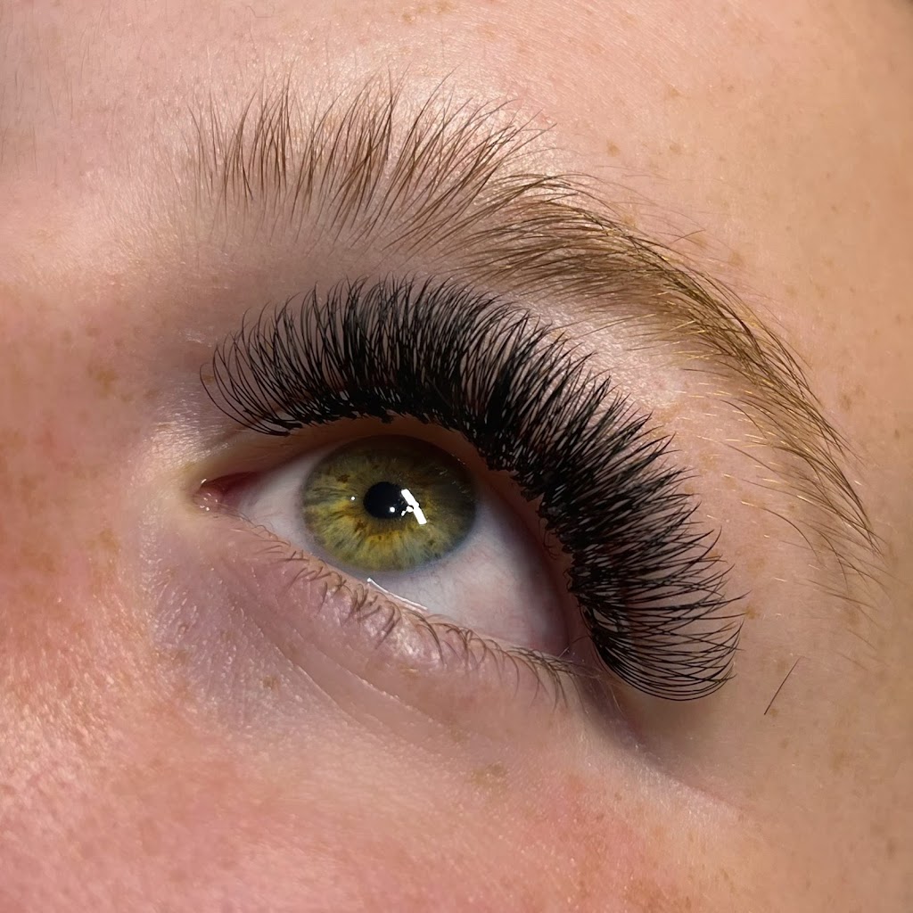Blossom Beauty Bar | 42 Stadium Dr, Robina QLD 4226, Australia | Phone: 0405 053 465