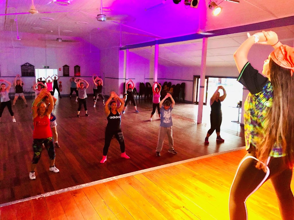 ZFit Dance Zumba | gym | 5 Main St, Pialba QLD 4655, Australia | 0423239832 OR +61 423 239 832
