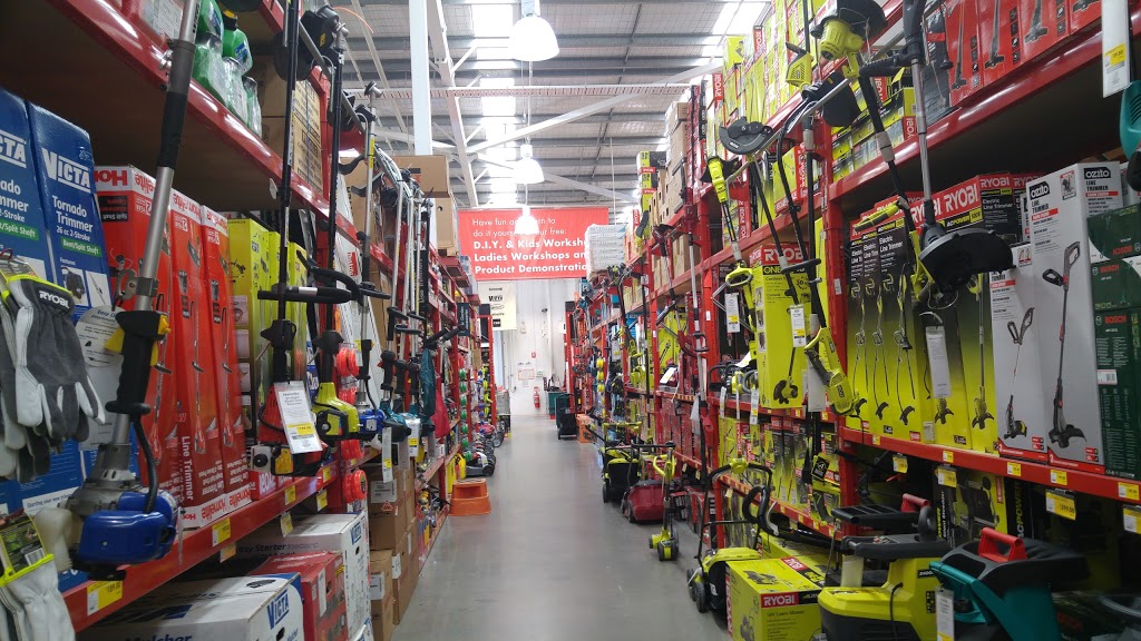 Bunnings Rouse Hill | hardware store | 352 Annangrove Rd, Rouse Hill NSW 2155, Australia | 0296794300 OR +61 2 9679 4300
