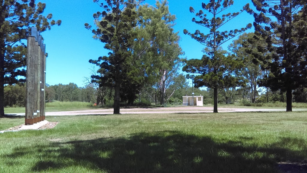 Tully Memorial Park | park | Beryl Parade, North MacLean QLD 4280, Australia