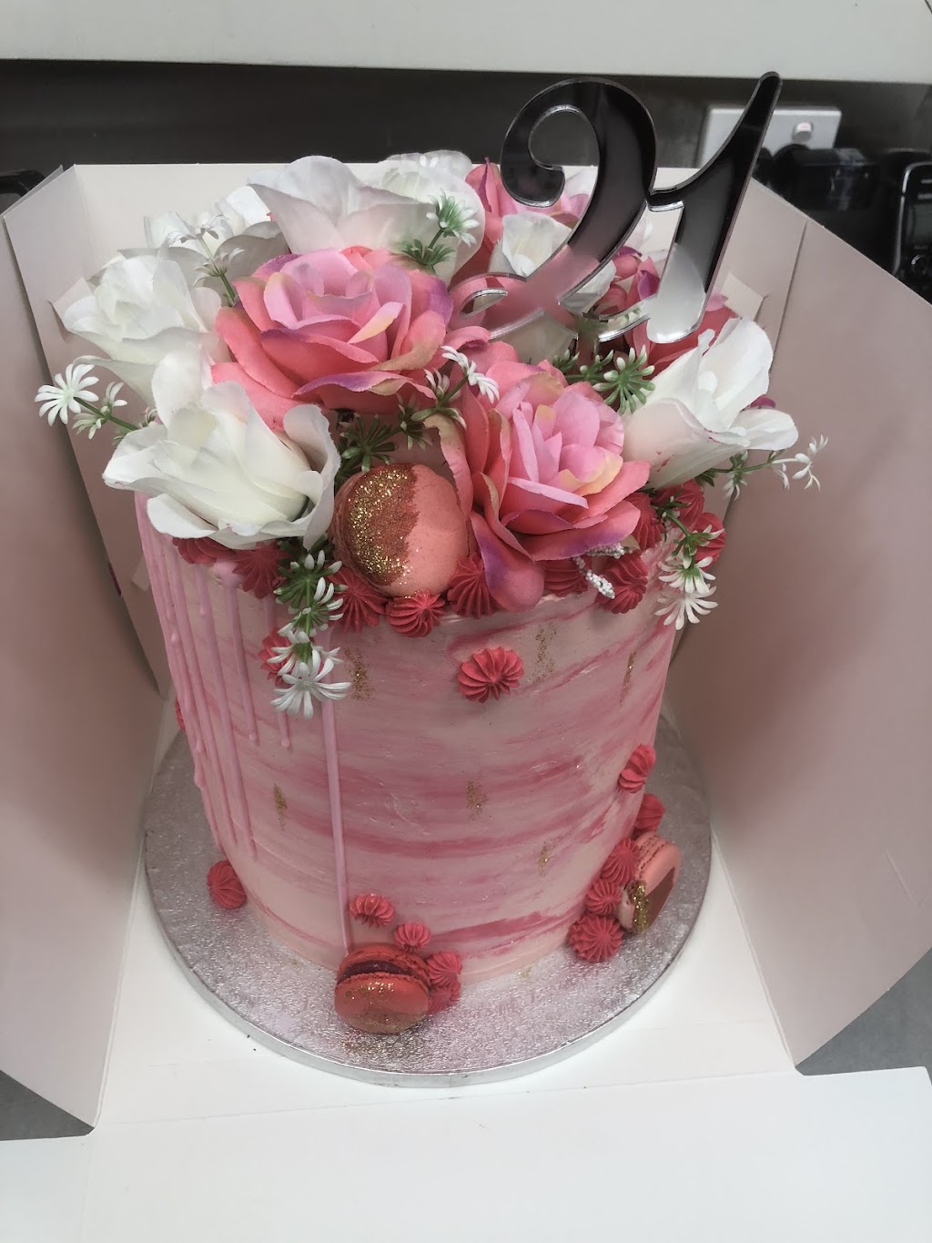 Vanille Cakes&catering | 26 Salisbury Rd, Beaconsfield Upper VIC 3808, Australia | Phone: 0480 765 626