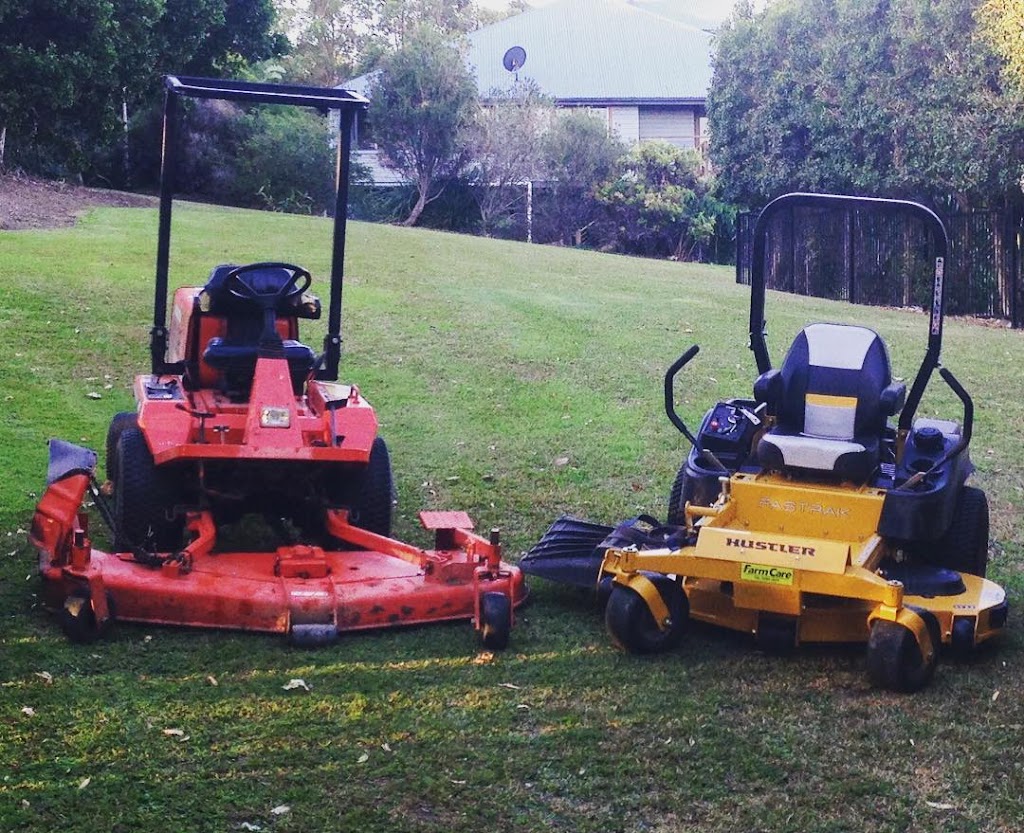 Woodberry Acreage Lawn Mowing |  | 62 Kamala Ct, Coopers Shoot NSW 2481, Australia | 0423223417 OR +61 423 223 417