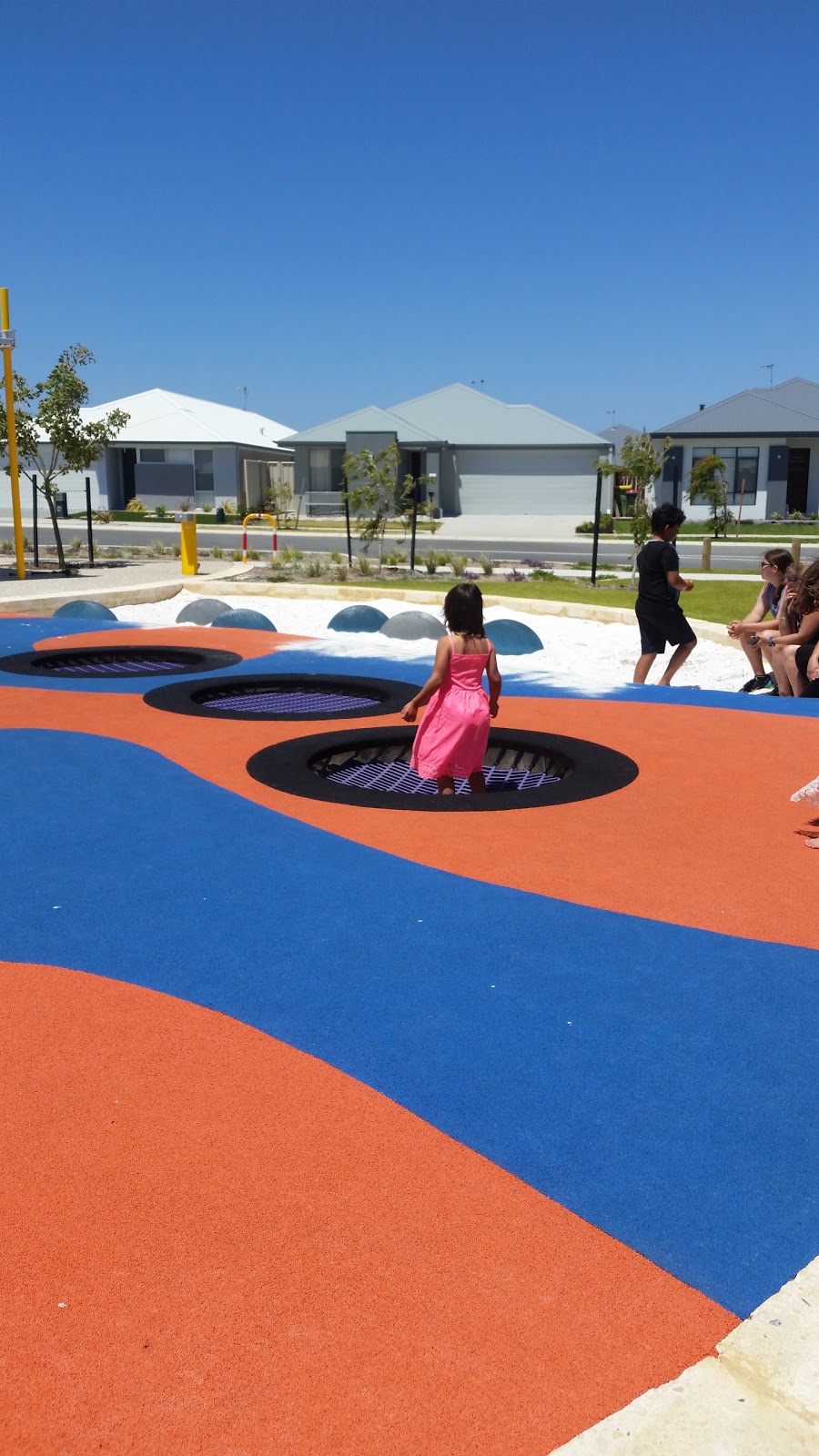 Golden Bay Sales and Information Centre - Peet | 4 Glenburgh Dr, Golden Bay WA 6174, Australia | Phone: 0438 387 449