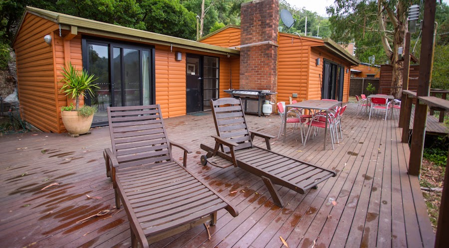 Woollybutt Cabin @ Bogong Village | spa | 33 Lake View Cres, Bogong VIC 3699, Australia | 0357541131 OR +61 3 5754 1131