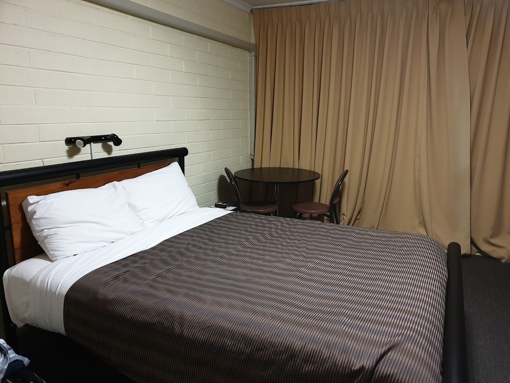 Lake Jindabyne Hotel Motel | lodging | 21 McLure Circuit, Jindabyne NSW 2627, Australia | 0264562203 OR +61 2 6456 2203