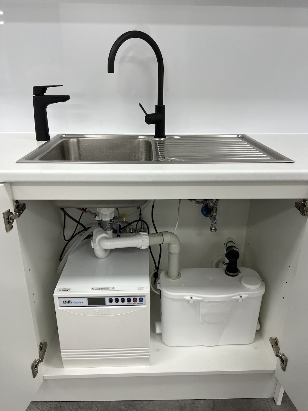 EZI Plumbing | 23 Ivy Ave, Chain Valley Bay NSW 2259, Australia | Phone: 0448 467 788