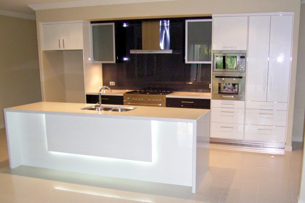 Signature Joinery | 1/17 Alex Fisher Dr, Andrews QLD 4220, Australia | Phone: (07) 5522 0686