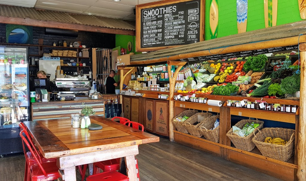 Green Room Cafe & Fruit | 2 Rankine St, Crescent Head NSW 2440, Australia | Phone: (02) 6566 0211