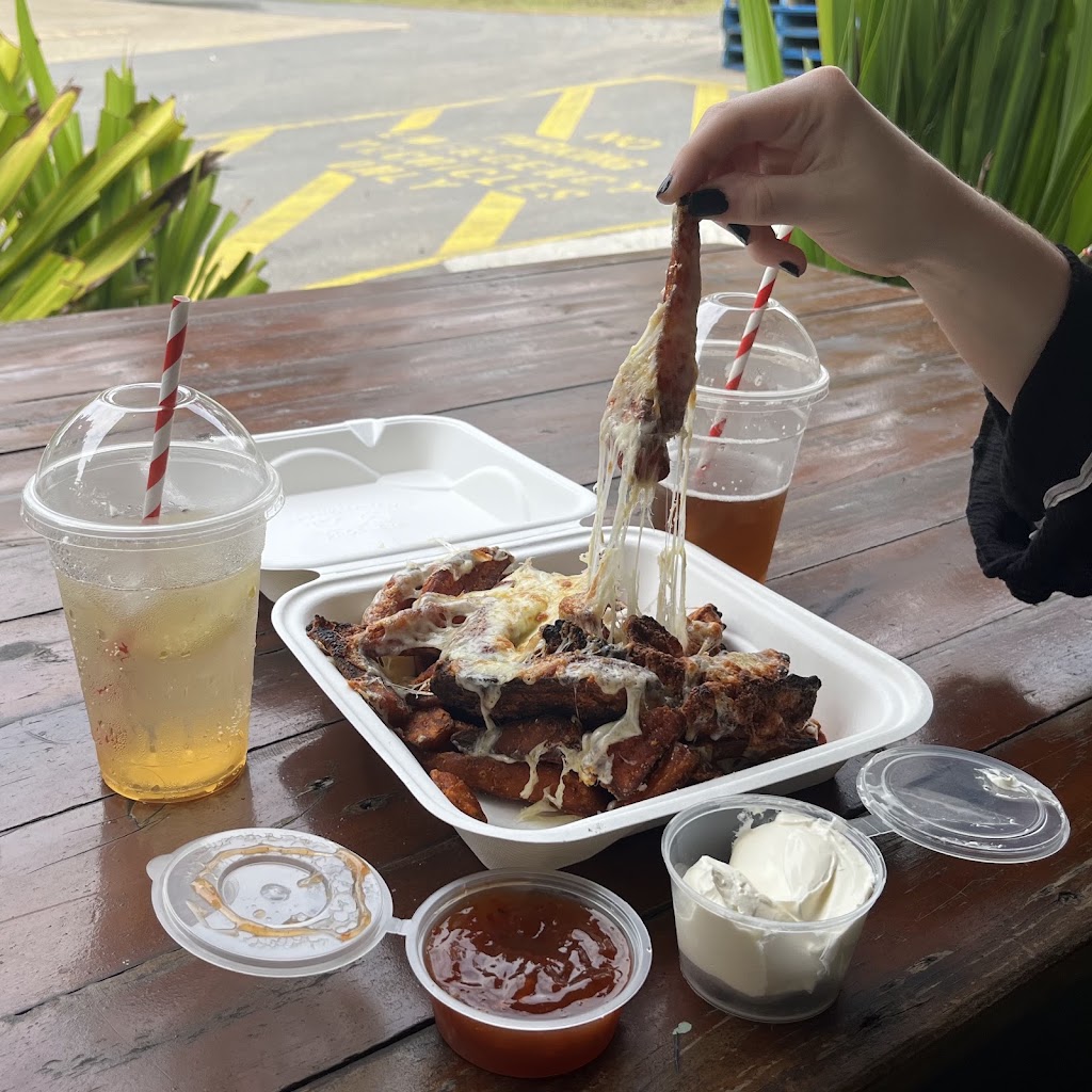Blue Tree Cafe and Takeaway | Unit 6/290-296 Wellington Bundock Dr, Kooralbyn QLD 4285, Australia | Phone: 0493 351 076