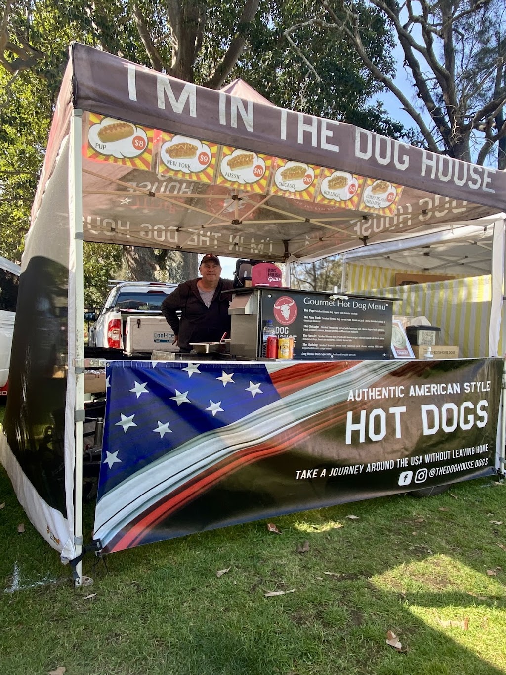 Dog House Grill | 65 Ocean Parade, Noraville NSW 2263, Australia | Phone: 0412 832 192