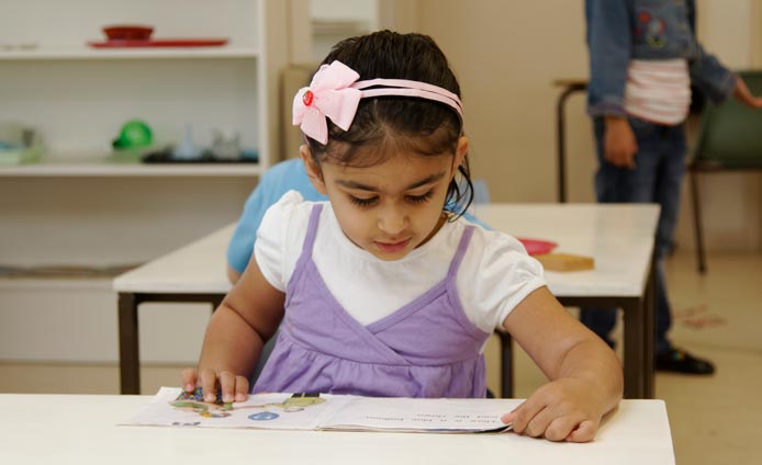 Elizabeth Macarthur Montessori Preschool - Child Care Centre Cam | school | 41 Sunderland Dr, Raby NSW 2566, Australia | 0296031366 OR +61 2 9603 1366