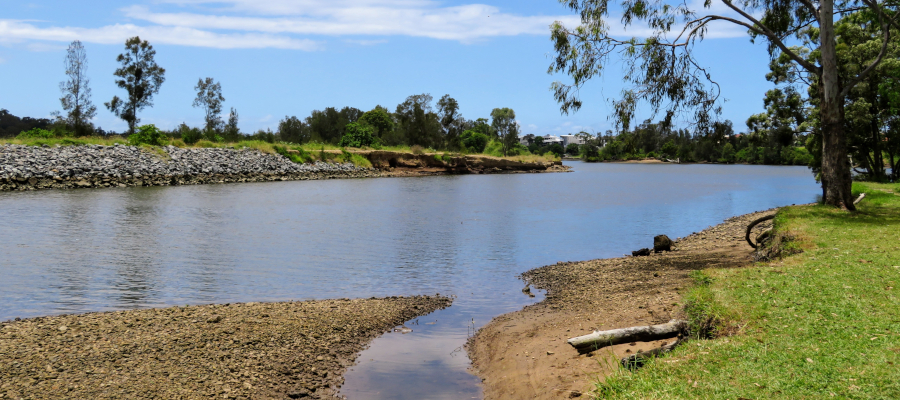 Gold Coast Fishing Spots - Brittany Drive Reserve | Brittany Dr, Oxenford QLD 4210, Australia