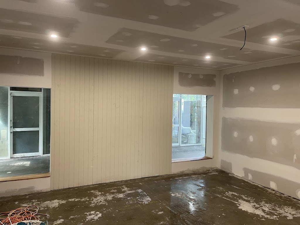Banjo Plastering | 79 Casuarina Dr, Elanora QLD 4221, Australia | Phone: 0423 597 848