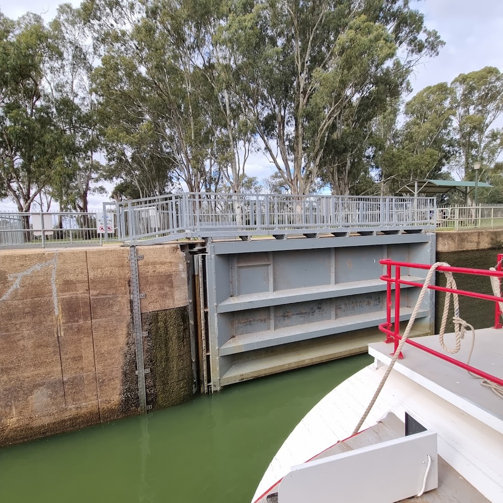 Lock 11 Mildura Weir |  | Hugh King Dr, Mildura VIC 3500, Australia | 50553402 OR +61 50553402