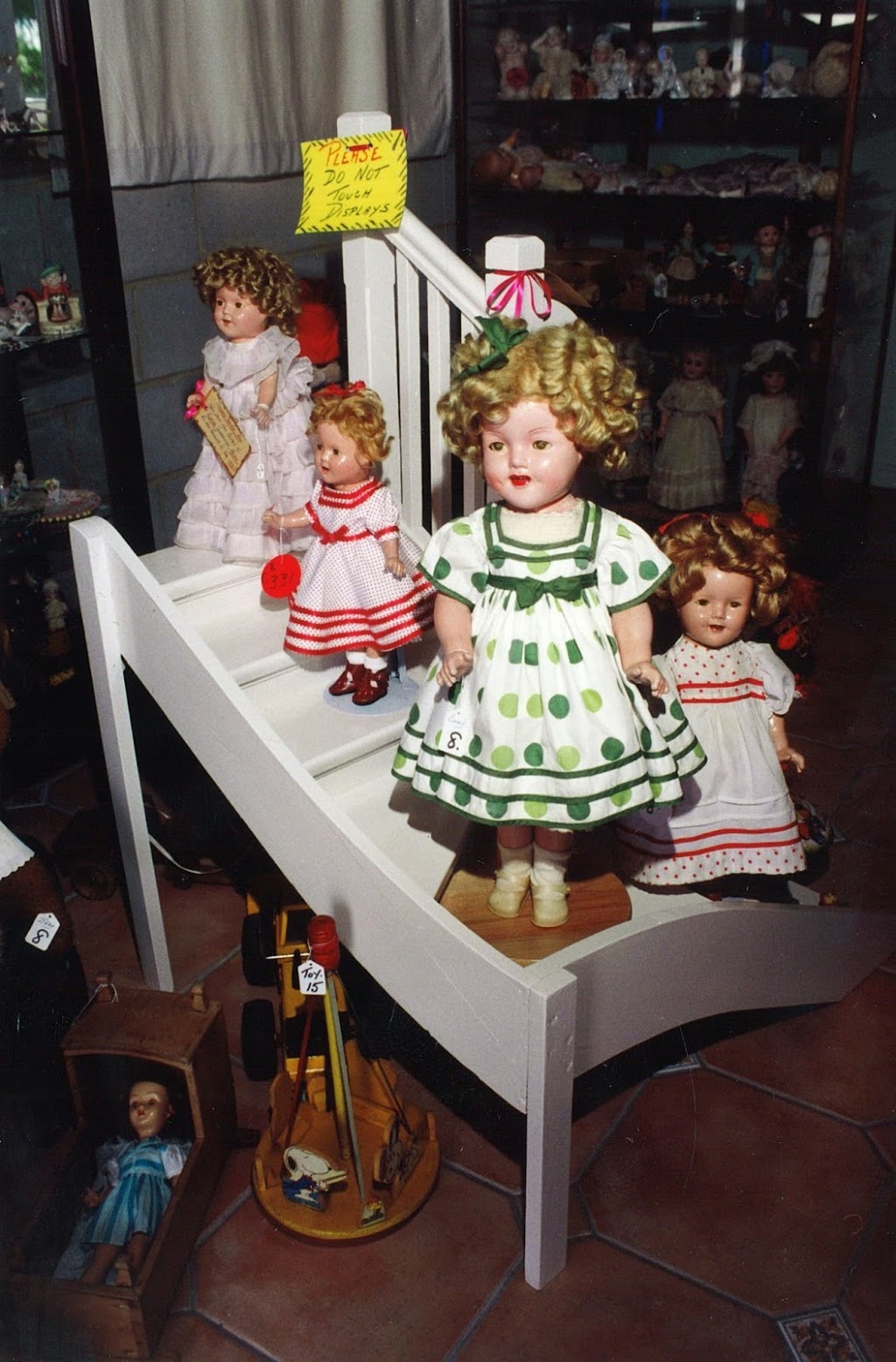 Grand Shirls Doll and Toy Museum | 123 Walker St, Maryborough QLD 4650, Australia | Phone: (07) 4121 2051