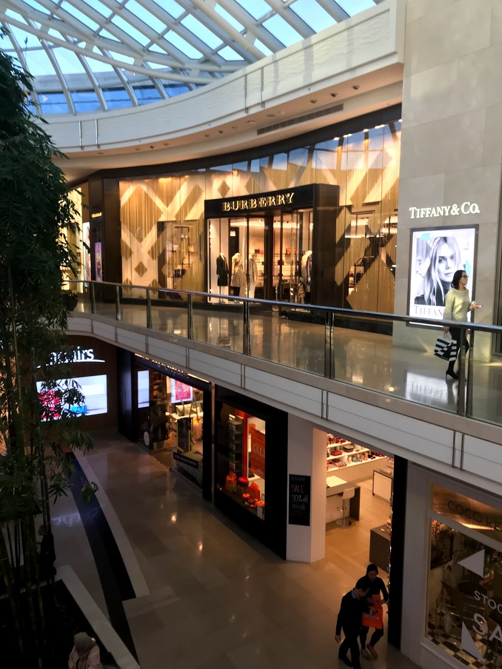 Burberry - Clothing store | Shop G044 