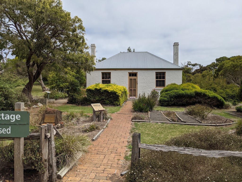 Dingley Dell Cottage | Dingley Dell Conservation Park, Dingley Dell Rd, Port Macdonnell SA 5291, Australia | Phone: (08) 8738 2221