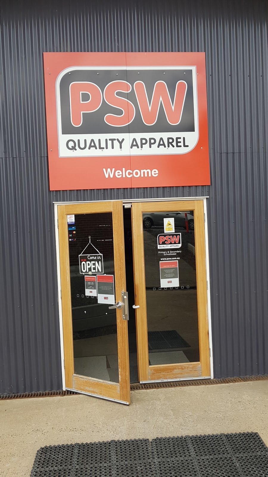 PSW School Uniforms | clothing store | 407 Princes Hwy, Officer VIC 3809, Australia | 0397680382 OR +61 3 9768 0382
