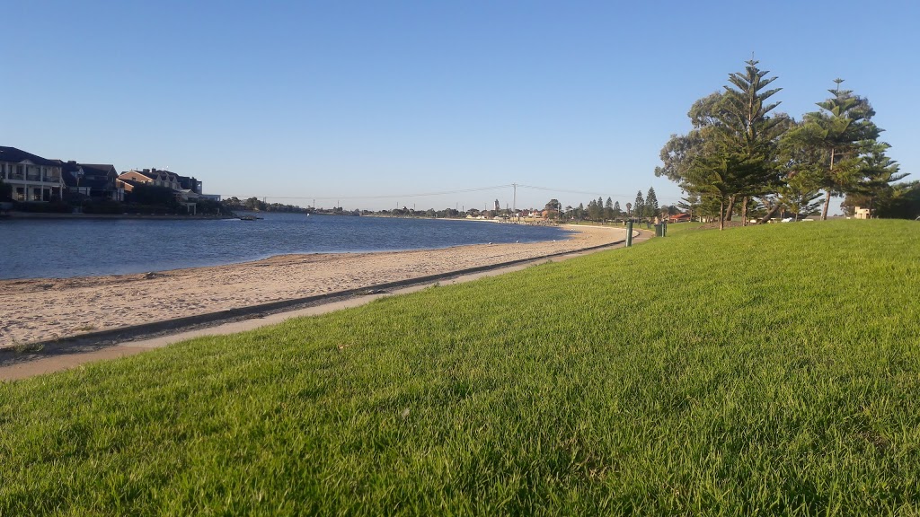 Mariners Reserve | Settlers Dr, West Lakes SA 5021, Australia