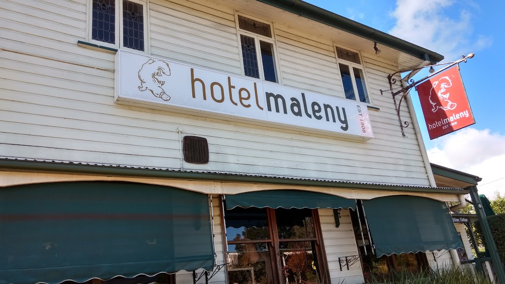 Maleny Hotel | lodging | 6 Bunya St, Maleny QLD 4552, Australia | 0754942013 OR +61 7 5494 2013