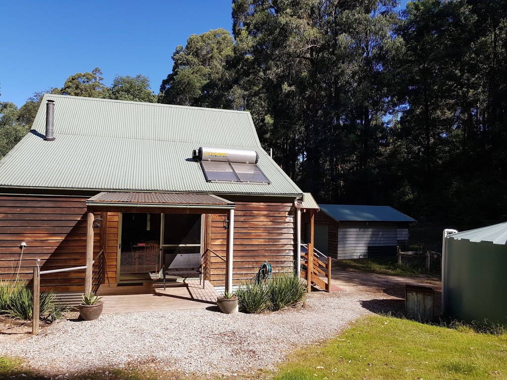 Lyrebird Gully Retreat | lodging | 945 Yarragon-Leongatha Rd, Hallston VIC 3953, Australia