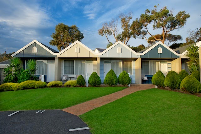Sorrento Beach Motel | 780 Melbourne Rd, Sorrento VIC 3943, Australia | Phone: (03) 5984 1356
