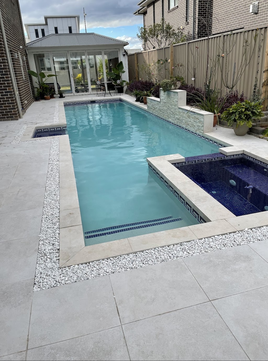 Ace Bullnosing Pty Ltd | 25 Graham Rd, Leppington NSW 2179, Australia | Phone: 0402 748 101