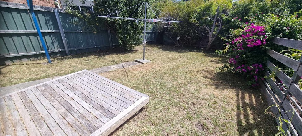 Trim, Cut & Mow | 9 Charlton St, Snug TAS 7054, Australia | Phone: 0402 352 836