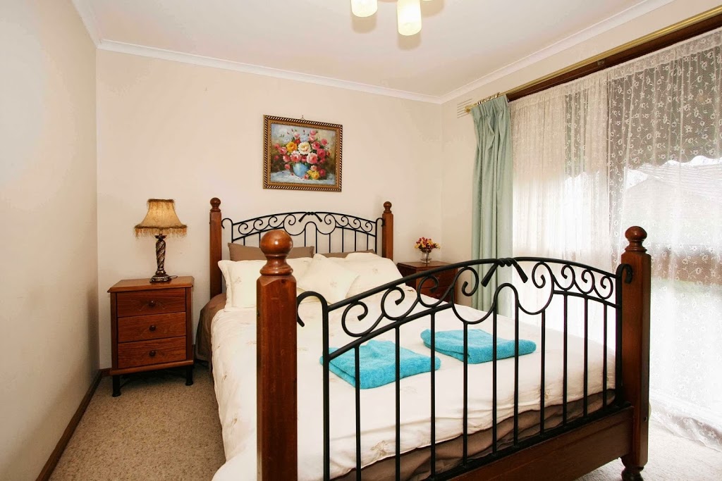 Box Hill Accommodation | 40 Thames St, Box Hill North VIC 3129, Australia | Phone: (03) 9818 3323