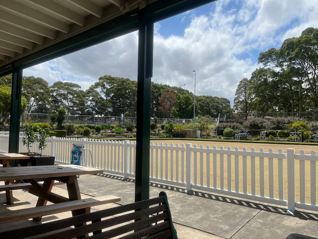 Willoughby Park Bowling Club | 13 Robert St, Willoughby East NSW 2068, Australia | Phone: (02) 9958 5130