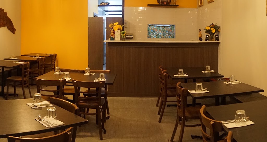 Melton Thai | restaurant | 5/60 Panorama Dr, Melton West VIC 3337, Australia | 0424299383 OR +61 424 299 383