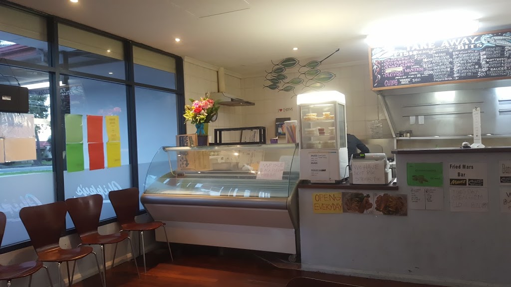 David Chippys Fish Cafe | restaurant | 21 East Rd, Hocking WA 6065, Australia | 0894051699 OR +61 8 9405 1699