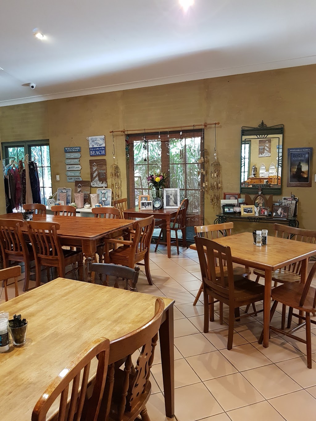 Smoky cape cafe and spaghetti house | 1 Cockatoo Pl, Arakoon NSW 2431, Australia | Phone: (02) 6566 7740
