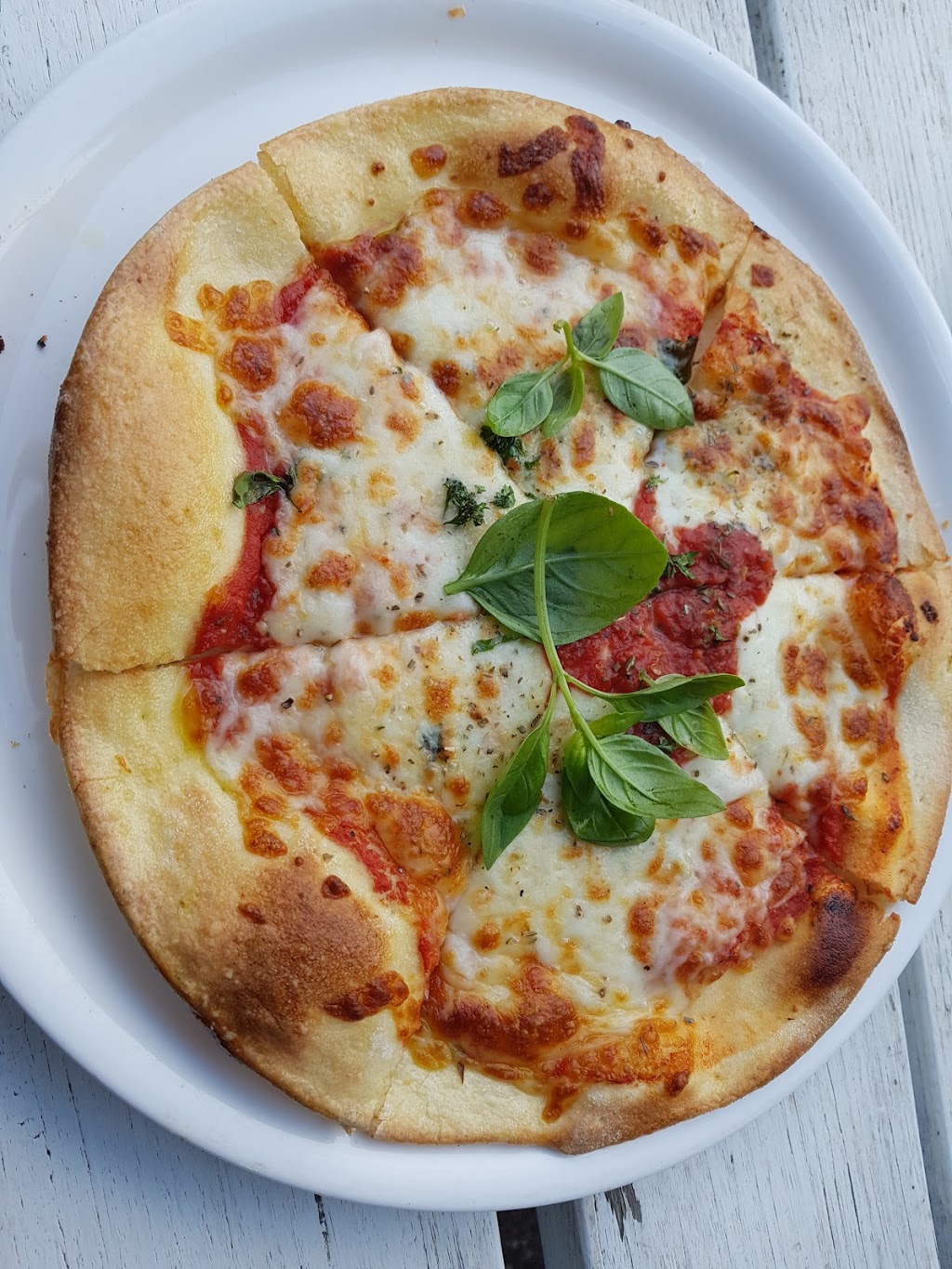 Pizza Pizza | restaurant | 2 Mountjoy Parade, Lorne VIC 3232, Australia | 0352891007 OR +61 3 5289 1007
