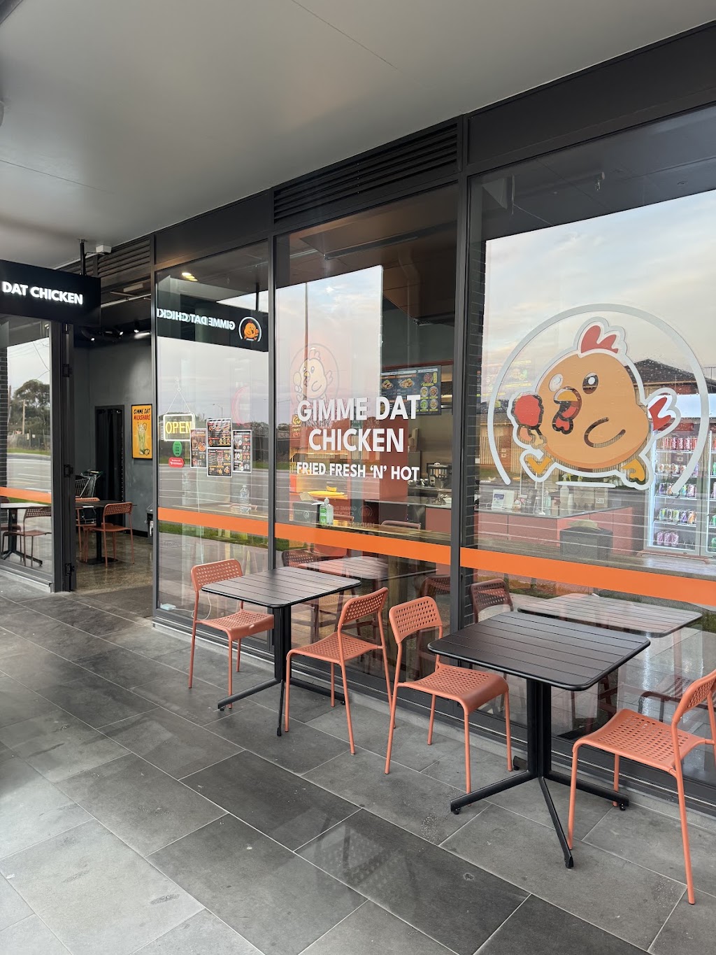 Gimme Dat Chicken | Unit 3/220 Chapel Rd, Keysborough VIC 3173, Australia | Phone: 0450 105 060
