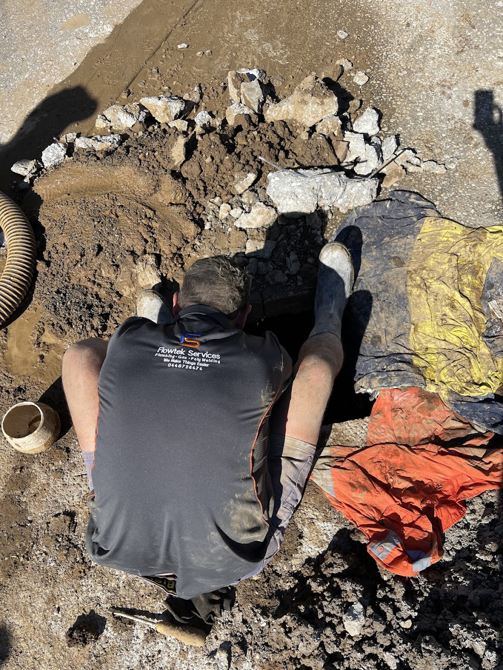 Flowtek Services Pty Ltd | 3 Port Clinton Ave, Pacific Heights QLD 4703, Australia | Phone: 0448 726 474