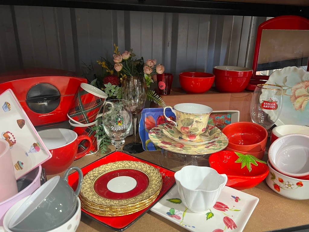 Goodfinds Furniture Warehouse | 32 Shelley Rd, Moruya NSW 2537, Australia | Phone: (02) 4474 3336