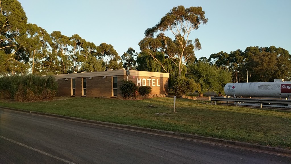 Cobden Roadhouse Motel | 1236 Camperdown-Cobden Rd, Cobden VIC 3266, Australia | Phone: (03) 5595 1535