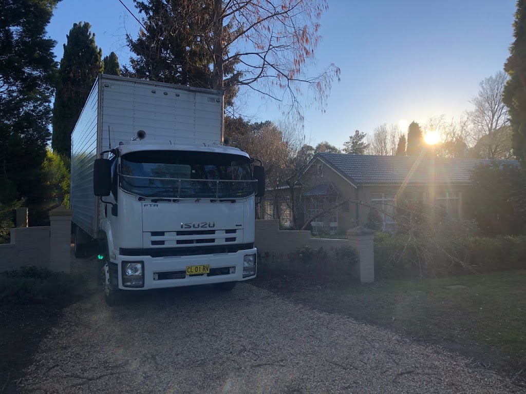 Northern Beaches Removals Brookvale | moving company | 12/38 Beach St, Curl Curl NSW 2096, Australia | 1300466683 OR +61 1300 466 683