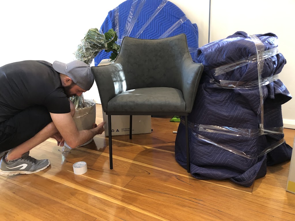 Z MOVERS - Eastern Suburb Sydney Removalists | 751 Old South Head Rd, Vaucluse NSW 2030, Australia | Phone: 0481 207 298