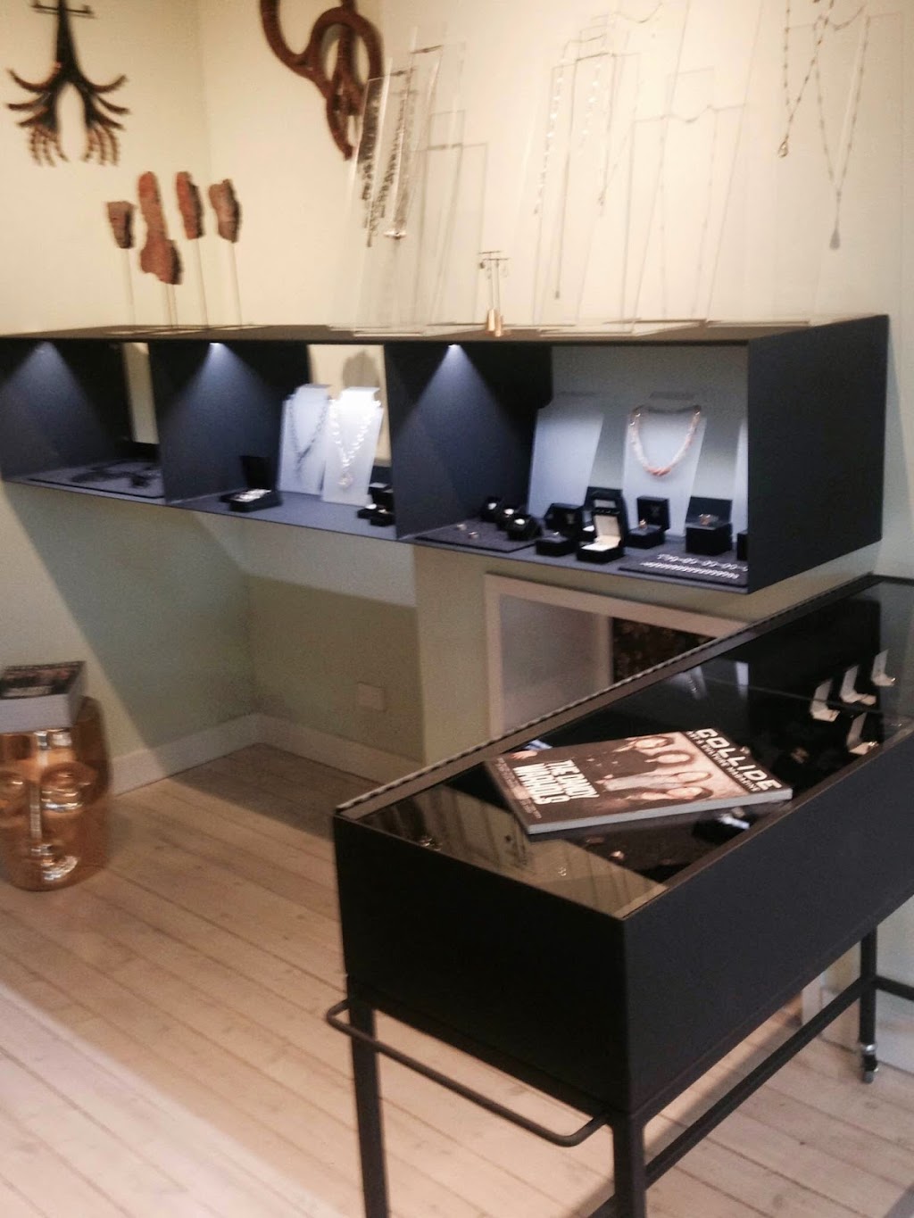 Jason Moss Jewellery Design | 1 Bartlett St, Bonny Hills NSW 2445, Australia | Phone: 0410 347 687 Jason Moss Jewellery Design | 1 Bartlett St, Bonny Hills NSW 2445, Australia | Phone: 0410 347 687