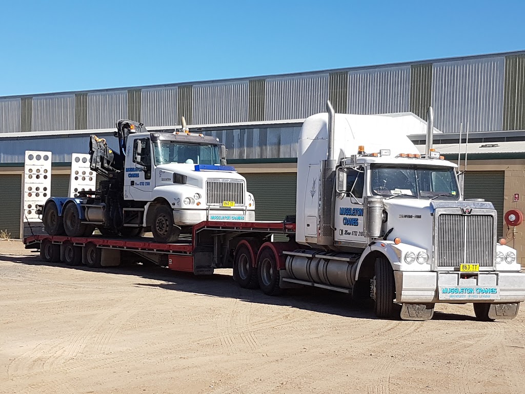 Muggleton Cranes | 77 Industrial Dr, Moree NSW 2400, Australia | Phone: (02) 6752 2180