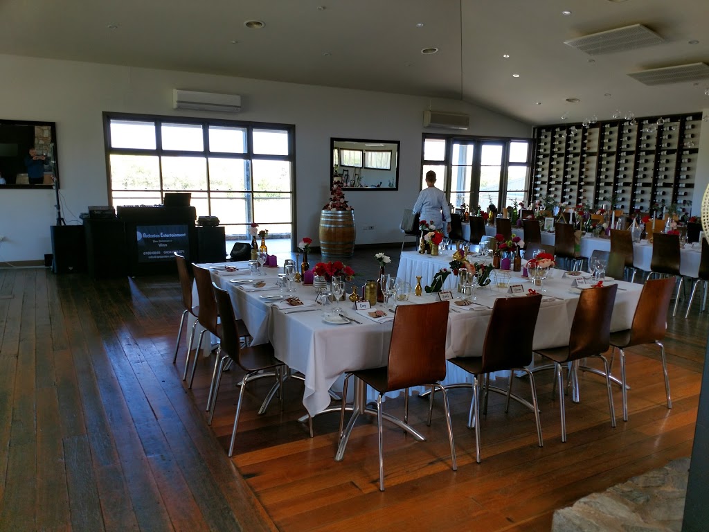 Lake George Winery | restaurant | Federal Hwy, Lake George NSW 2581, Australia | 0248480182 OR +61 2 4848 0182
