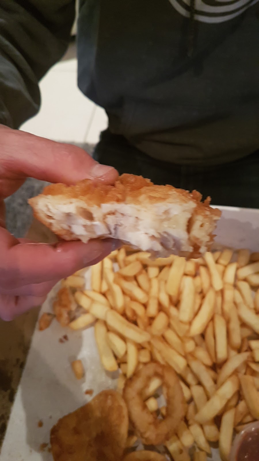 Landsdale Fish & Chips | meal takeaway | 3a/127 The Broadview, Landsdale WA 6065, Australia | 0893021777 OR +61 8 9302 1777