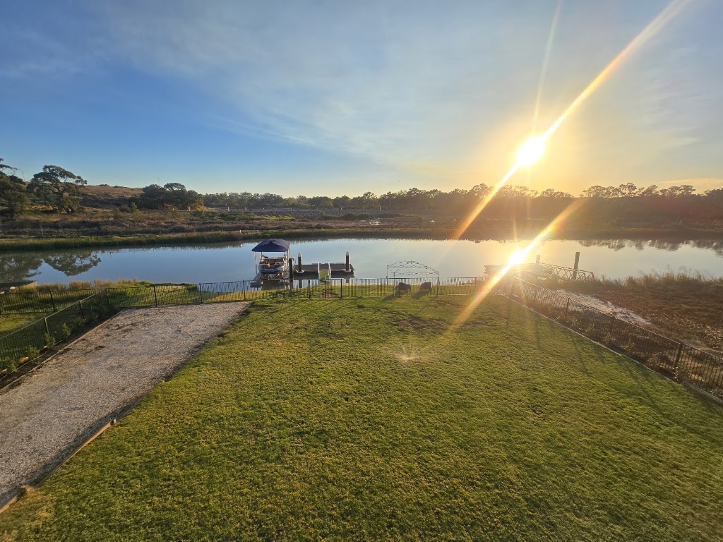 Marina Rise Holiday Rental | 52 Marina Way, Mannum SA 5238, Australia | Phone: (08) 8569 1702