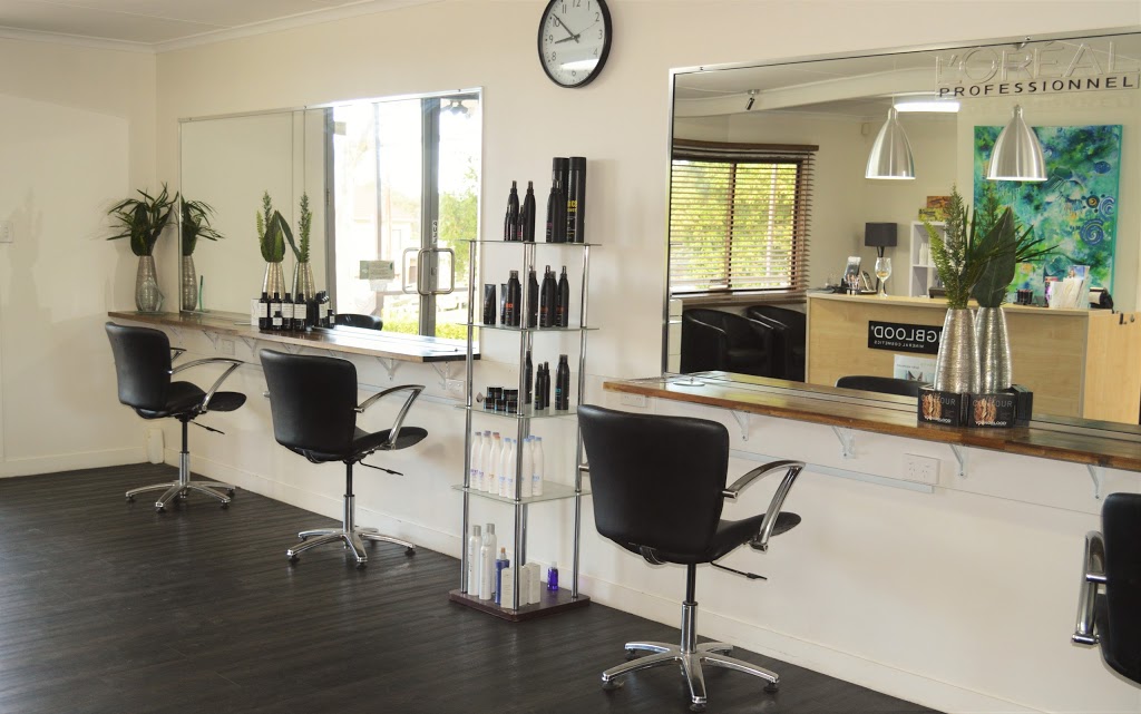 That Hair & Beauty Place | hair care | 124 Macleans Point Rd, Sanctuary Point NSW 2540, Australia | 0244437332 OR +61 2 4443 7332