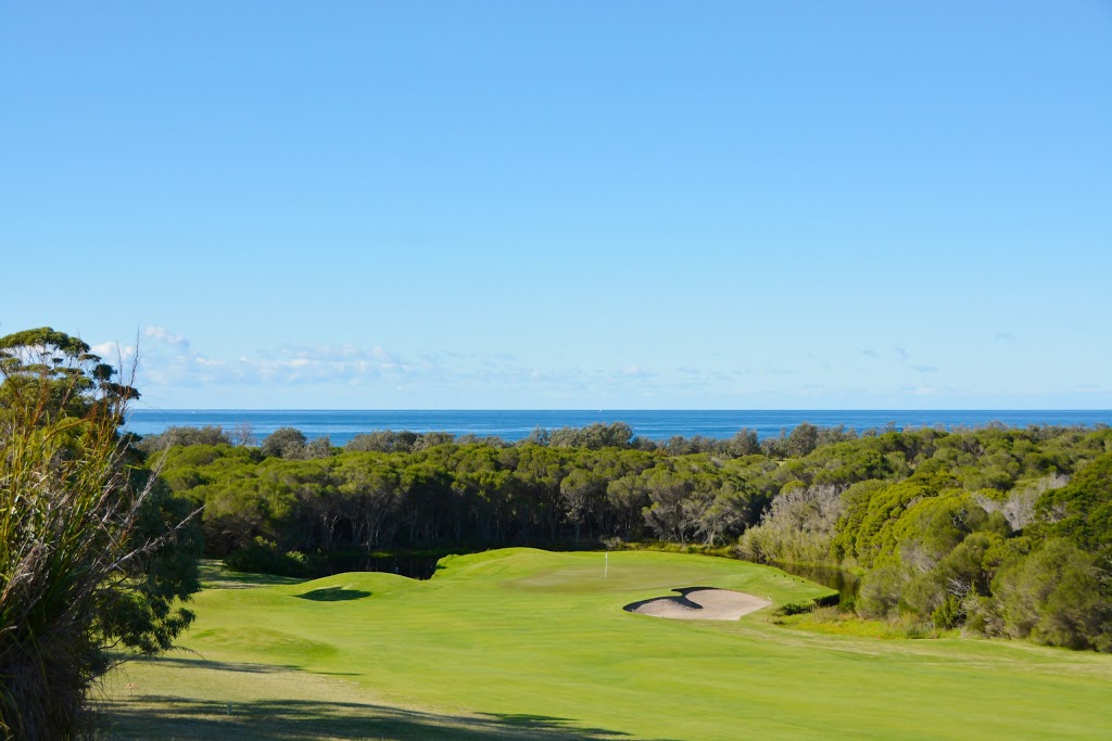 Sapphire Coast Golf course & Tura Beach Pro Shop | school | 4 The Fairway, Tura Beach NSW 2548, Australia | 0264959068 OR +61 2 6495 9068