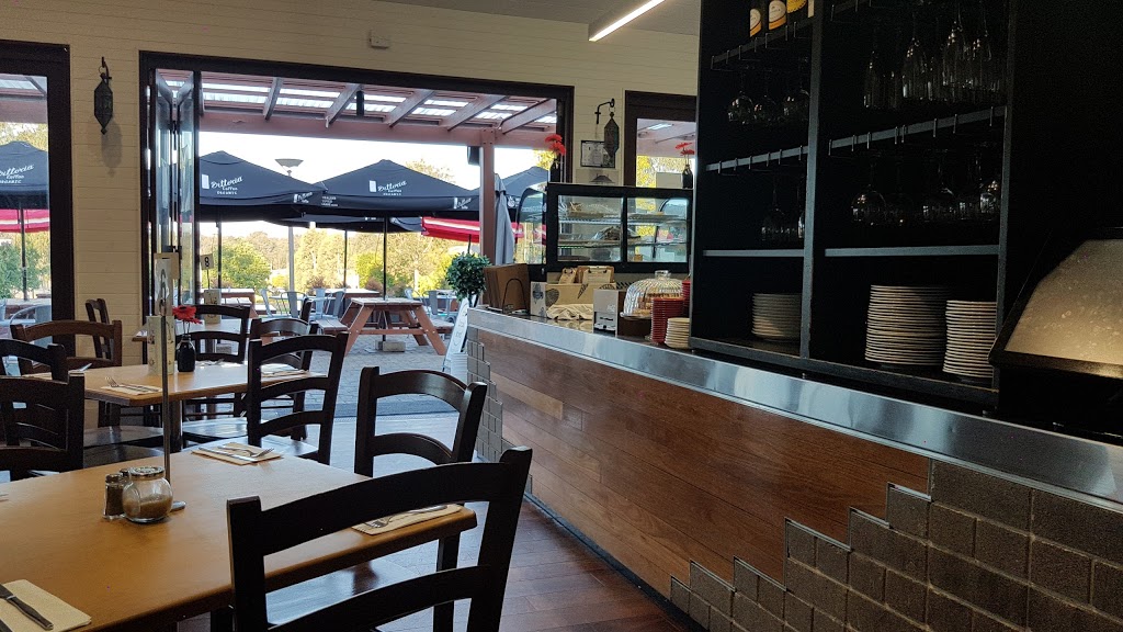 The Local Shed Cafe | cafe | 16 Bellcast Rd, Rouse Hill NSW 2155, Australia | 0288244999 OR +61 2 8824 4999